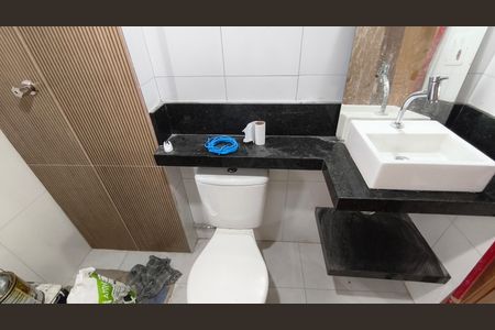 Apartamento para alugar com 72m², 3 quartos e sem vagaBanheiro