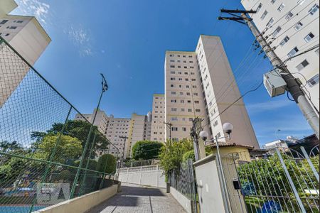 Apartamento para alugar com 72m², 3 quartos e sem vagaFachada