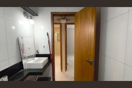 Apartamento para alugar com 72m², 3 quartos e sem vagaBanheiro