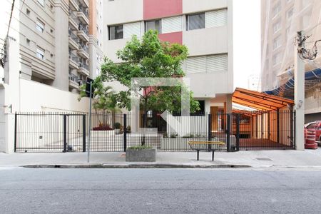Apartamento para alugar com 96m², 3 quartos e 1 vagaFachada