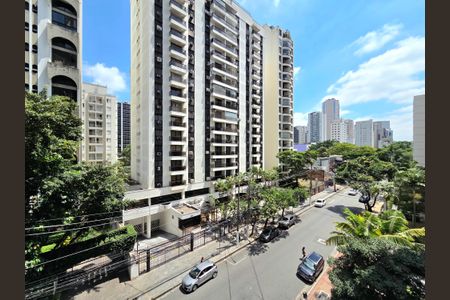 Apartamento para alugar com 96m², 3 quartos e 1 vagaVista Suíte