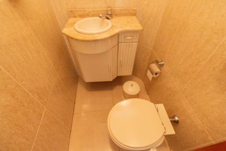 Casa à venda com 180m², 3 quartos e 1 vagaLavabo