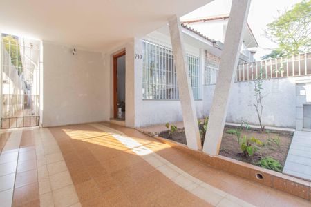 Casa à venda com 180m², 3 quartos e 1 vagaFachada