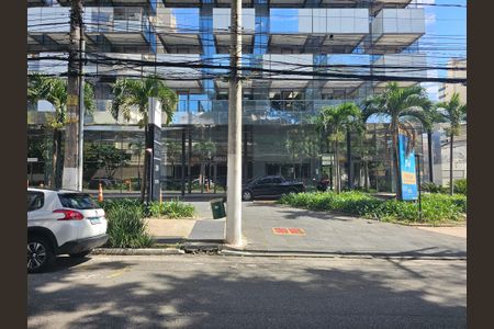 Apartamento à venda com 52m², 1 quarto e 1 vagaFachada