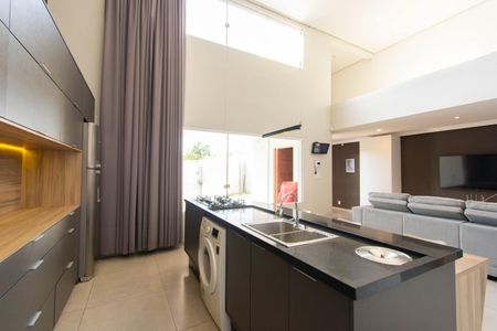 Casa para alugar com 112m², 2 quartos e 4 vagas Casa para alugar com 112m², 2 quartos e 4 vagasCozinha