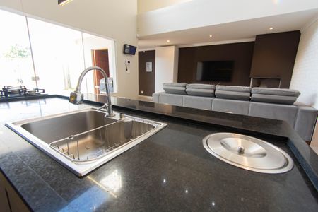 Casa para alugar com 112m², 2 quartos e 4 vagas Casa para alugar com 112m², 2 quartos e 4 vagasÁrea comum