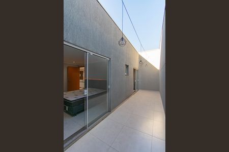 Casa para alugar com 112m², 2 quartos e 4 vagas Casa para alugar com 112m², 2 quartos e 4 vagasVaranda do quarto 2