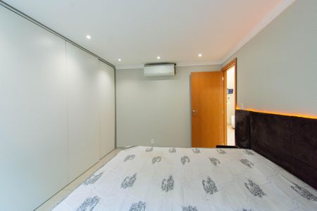 Casa para alugar com 112m², 2 quartos e 4 vagas Casa para alugar com 112m², 2 quartos e 4 vagasQuarto 1