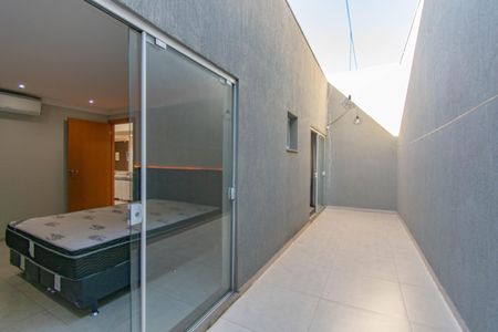 Casa para alugar com 112m², 2 quartos e 4 vagas Casa para alugar com 112m², 2 quartos e 4 vagasVaranda do quarto 2
