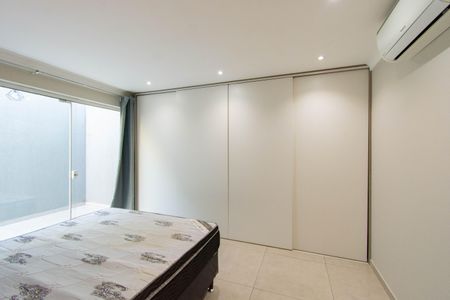 Casa para alugar com 112m², 2 quartos e 4 vagas Casa para alugar com 112m², 2 quartos e 4 vagasQuarto 1