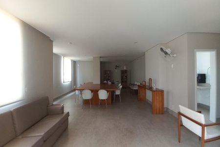 Apartamento à venda com 65m², 2 quartos e 1 vaga Apartamento à venda com 65m², 2 quartos e 1 vagaÁrea comum - Salão de festas