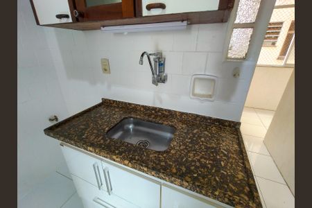 Apartamento para alugar com 70m², 2 quartos e 1 vagaCozinha
