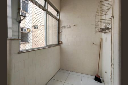 Apartamento para alugar com 70m², 2 quartos e 1 vagaÁrea de Serviço