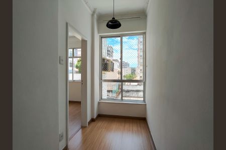 Sala de apartamento à venda com 2 quartos, 70m² em Tijuca, Rio de Janeiro