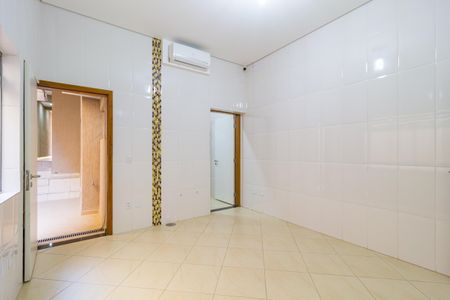 Casa para alugar com 420m², 8 quartos e 4 vagas Casa para alugar com 420m², 8 quartos e 4 vagasQuarto 3