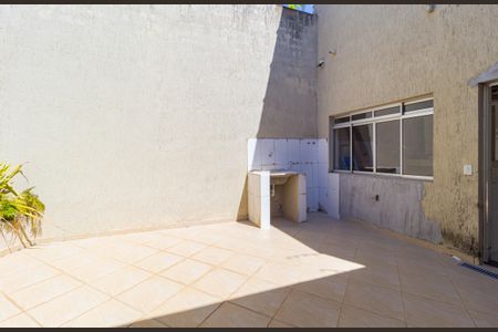 Casa para alugar com 420m², 8 quartos e 4 vagas Casa para alugar com 420m², 8 quartos e 4 vagasÁrea de Serviço 3