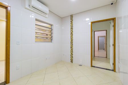 Casa para alugar com 420m², 8 quartos e 4 vagas Casa para alugar com 420m², 8 quartos e 4 vagasQuarto 1