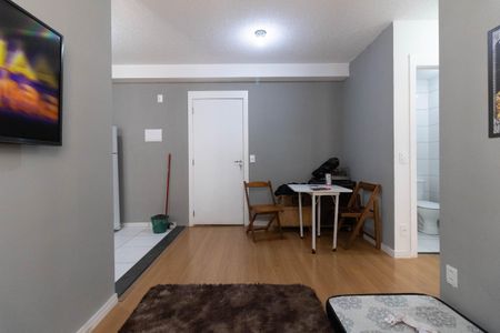 Sala de apartamento à venda com 2 quartos, 48m² em Jardim Santa Emilia, São Paulo