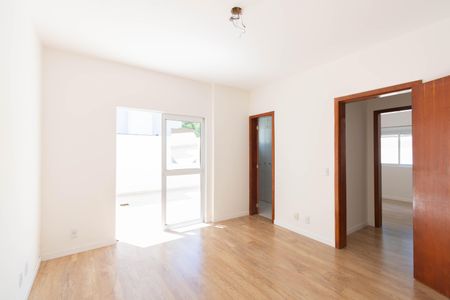 Apartamento à venda com 188m², 2 quartos e 1 vagaSuíte 1