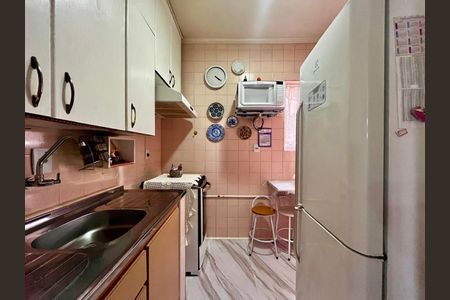 Apartamento à venda com 69m², 2 quartos e 1 vagaCozinha