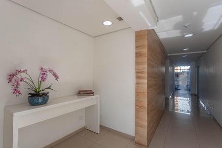 Apartamento para alugar com 55m², 2 quartos e 1 vaga Apartamento para alugar com 55m², 2 quartos e 1 vagaHall social