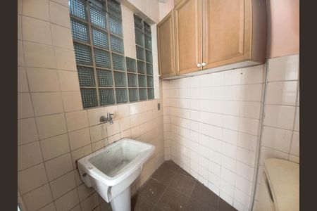 Apartamento à venda com 118m², 2 quartos e sem vaga Apartamento à venda com 118m², 2 quartos e sem vagaÁrea de Serviço