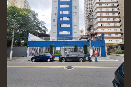 Apartamento para alugar com 60m², 3 quartos e 1 vagaFachada e portaria