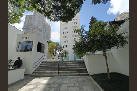 Apartamento para alugar com 54m², 2 quartos e 1 vagaFachada