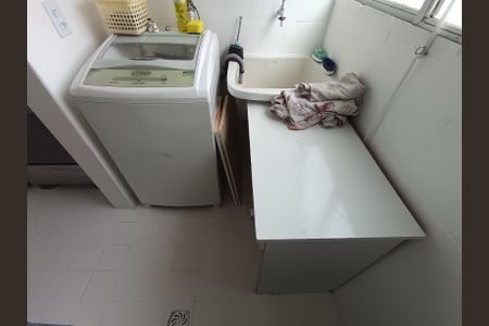 Apartamento para alugar com 54m², 2 quartos e 1 vagaÁrea de Serviço