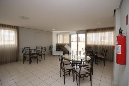 Apartamento para alugar com 36m², 1 quarto e sem vagaÁrea comum - Salão de festas