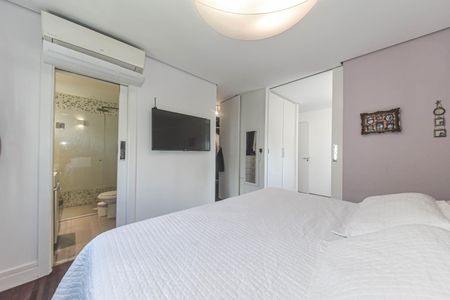 Apartamento à venda com 126m², 3 quartos e 4 vagas Apartamento à venda com 126m², 3 quartos e 4 vagasSuite 2