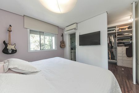 Apartamento à venda com 126m², 3 quartos e 4 vagas Apartamento à venda com 126m², 3 quartos e 4 vagasSuite 2