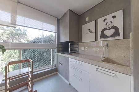 Apartamento à venda com 126m², 3 quartos e 4 vagas Apartamento à venda com 126m², 3 quartos e 4 vagasVaranda da Sala