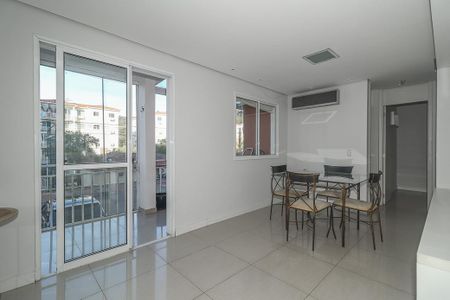Sala de apartamento à venda com 2 quartos, 67m² em Morro Santana, Porto Alegre