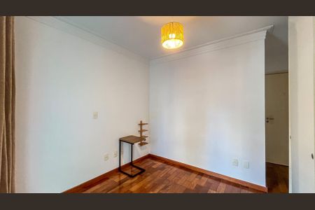 Casa à venda com 200m², 3 quartos e 3 vagas Casa à venda com 200m², 3 quartos e 3 vagasSuíte 3