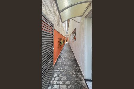 Casa à venda com 200m², 3 quartos e 3 vagas Casa à venda com 200m², 3 quartos e 3 vagasCorredor Externo