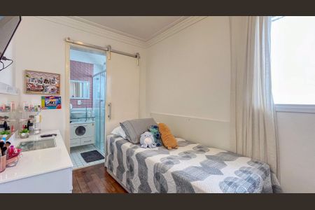 Casa à venda com 200m², 3 quartos e 3 vagas Casa à venda com 200m², 3 quartos e 3 vagasSuíte 2