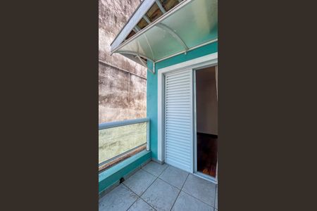 Casa à venda com 200m², 3 quartos e 3 vagas Casa à venda com 200m², 3 quartos e 3 vagasVaranda da Suíte 3