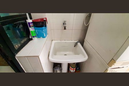 Apartamento à venda com 80m², 2 quartos e 1 vagaÁrea de Serviço