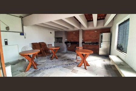 Apartamento à venda com 80m², 2 quartos e 1 vagaÁrea Comum