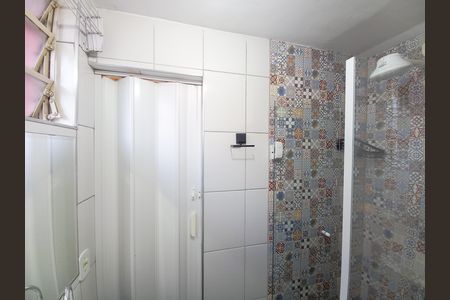 Banheiro social de kitnet/studio para alugar com 1 quarto, 35m² em Vila Buarque, São Paulo