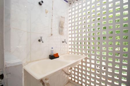 Apartamento para alugar com 53m², 2 quartos e sem vagaCozinha e Área de Serviço