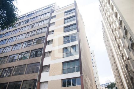 Apartamento à venda com 73m², 1 quarto e sem vagaFachada 