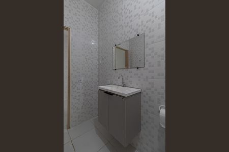 Banheiro de casa para alugar com 1 quarto, 100m² em Jardim Nossa Senhora do Carmo, São Paulo