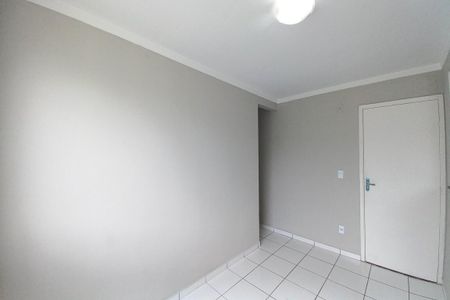 Apartamento à venda com 44m², 2 quartos e 1 vaga Apartamento à venda com 44m², 2 quartos e 1 vagaSala