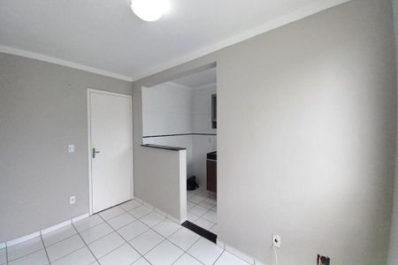 Apartamento à venda com 44m², 2 quartos e 1 vaga Apartamento à venda com 44m², 2 quartos e 1 vagaSala