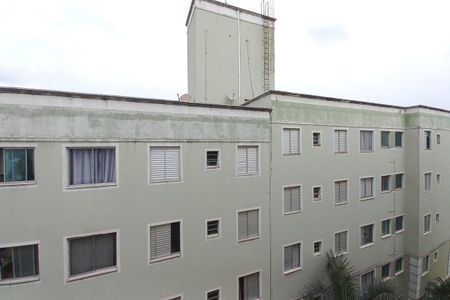 Apartamento à venda com 44m², 2 quartos e 1 vaga Apartamento à venda com 44m², 2 quartos e 1 vagaVista do Quarto 2