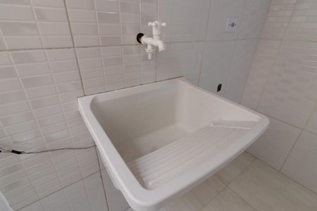 Apartamento para alugar com 68m², 2 quartos e 1 vagaÁrea de Serviço