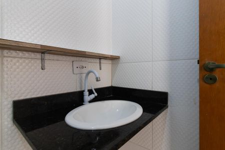 Apartamento para alugar com 68m², 2 quartos e 1 vagaBanheiro