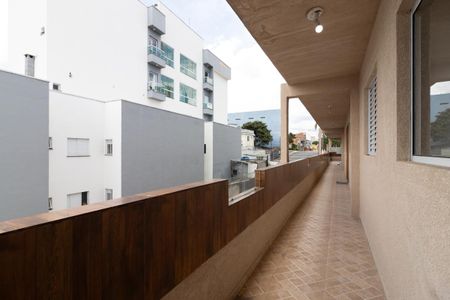 Apartamento para alugar com 68m², 2 quartos e 1 vagaÁrea comum